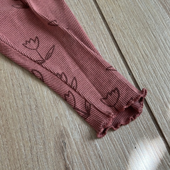 Zara flower leggings, size 6-9 month - Picture 2 of 4